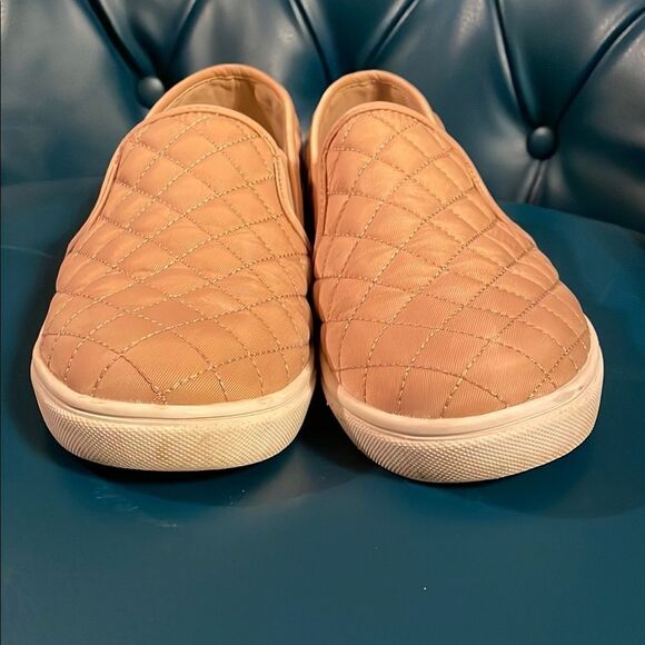 Steve Madden Quilted Slip-On Shoes - Picture 5 of 8